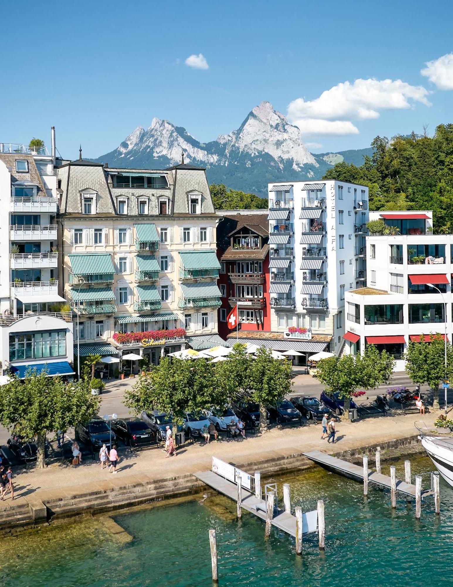 Hotel Schmid & Alfa Μπρούνεν Εξωτερικό φωτογραφία
